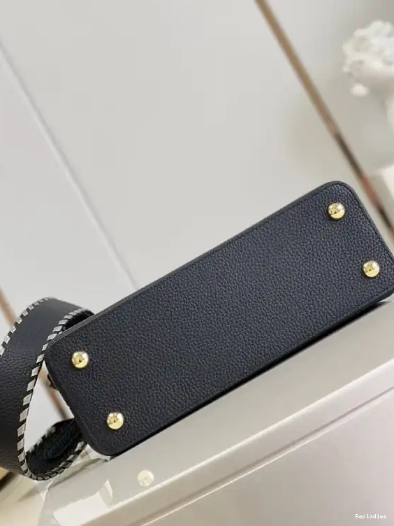 Fake Louis Bags LOUIS MM VUITTON CAPUCINES 0507